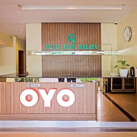 Oyo 1009 Hotel Bumi Malaya Medan Ngoại thất bức ảnh
