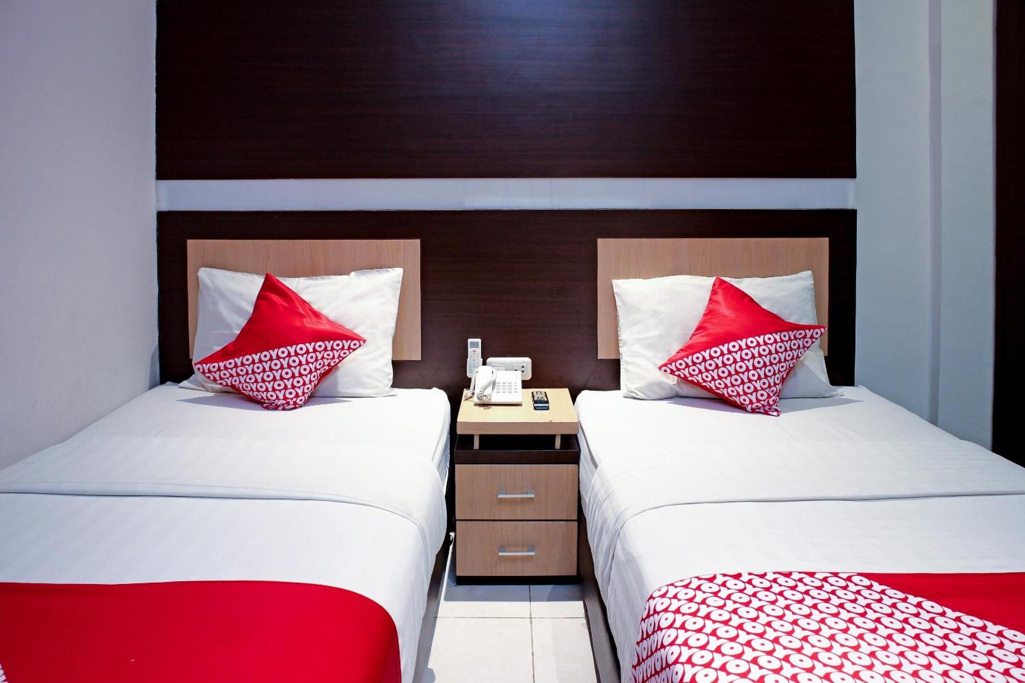 Oyo 1009 Hotel Bumi Malaya Medan Ngoại thất bức ảnh