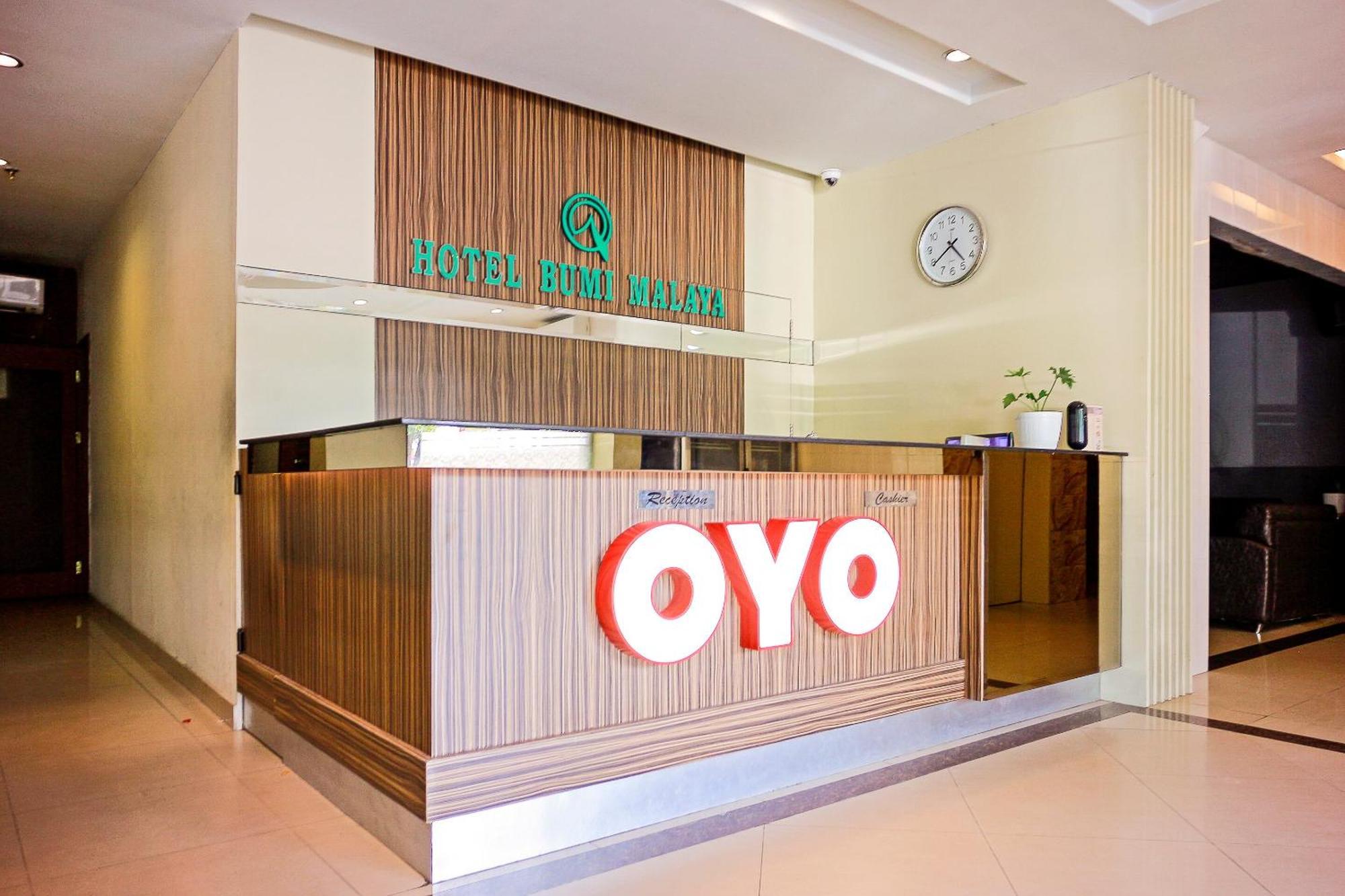 Oyo 1009 Hotel Bumi Malaya Medan Ngoại thất bức ảnh